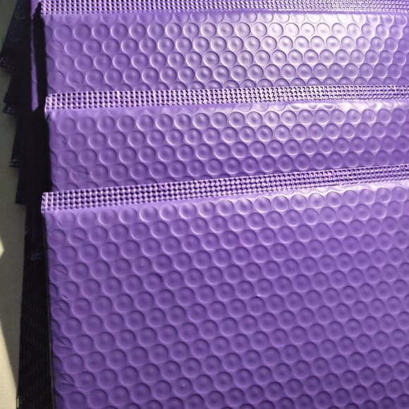 9"x 6" bubble mailers (x10) - Picture 3 of 3